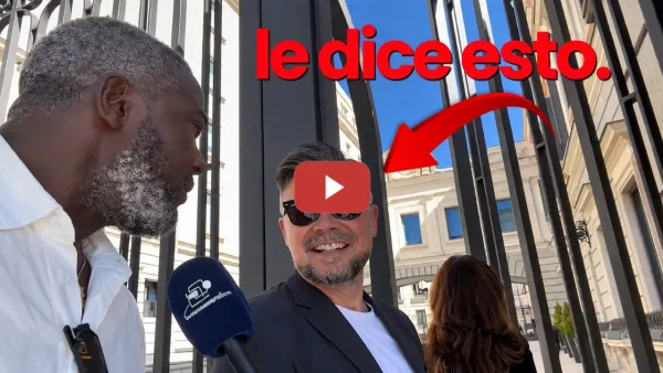 Embedded thumbnail for Vacilada histórica de Gabriel Rufián a Bertrand Ndongo... le dice esto
