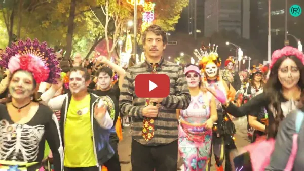 Embedded thumbnail for ¡FER CELEBRA EL DÍA DE MUERTOS Y LULA RESUCITA A BRASIL! | El reportaje de Fer Lasalvia