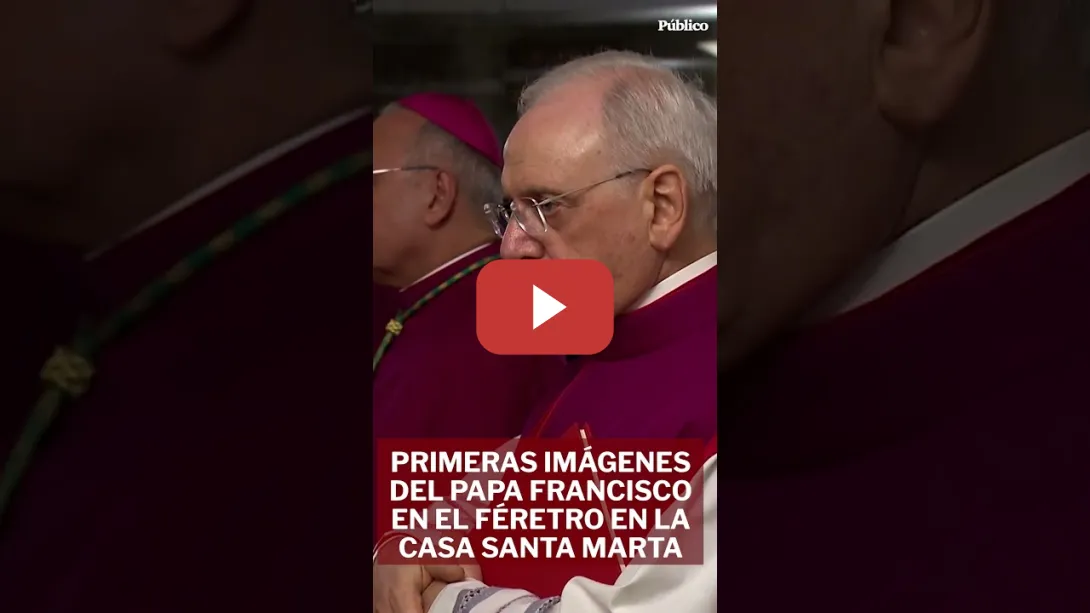Embedded thumbnail for Estas son las primeras imágenes del papa Francisco en el féretro en la Casa Santa Marta