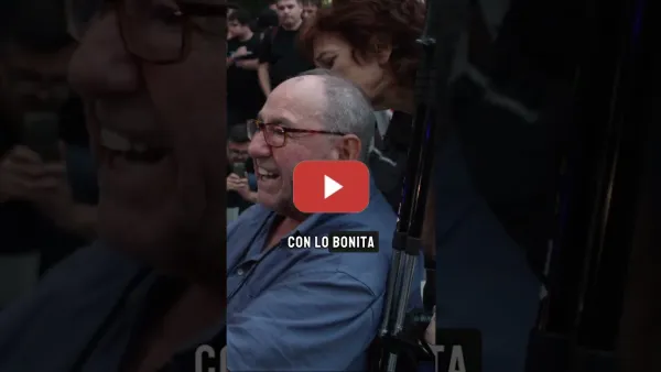 Embedded thumbnail for Jordi de 78 años se hace viral en la mani antifa de Barcelona contra VOX