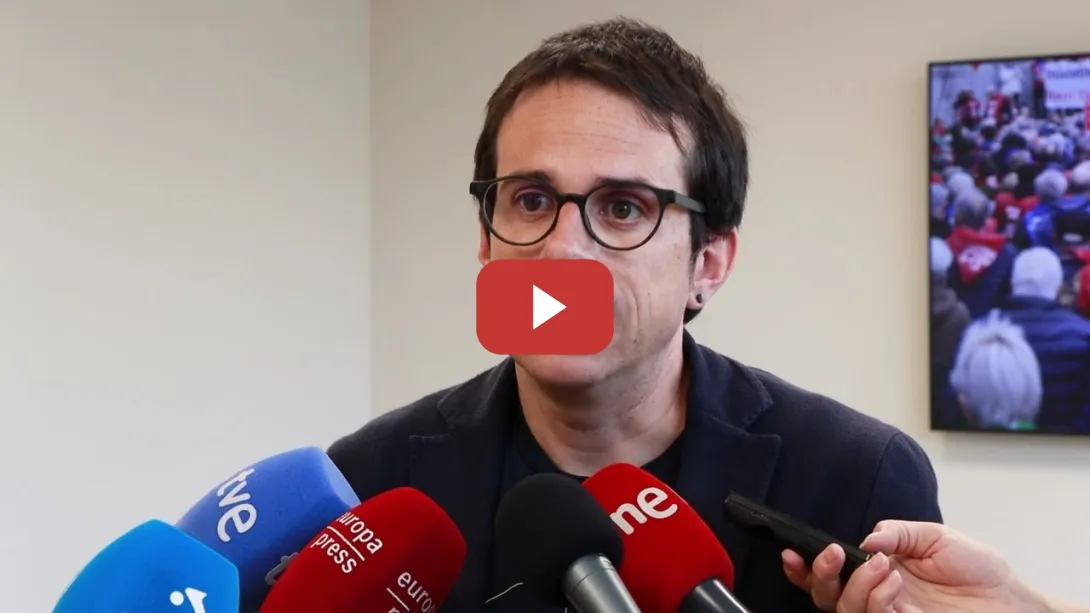 Embedded thumbnail for Declaraciones de Pello Otxandiano tras la reunión con el Movimiento de Pensionistas de Euskal Herria