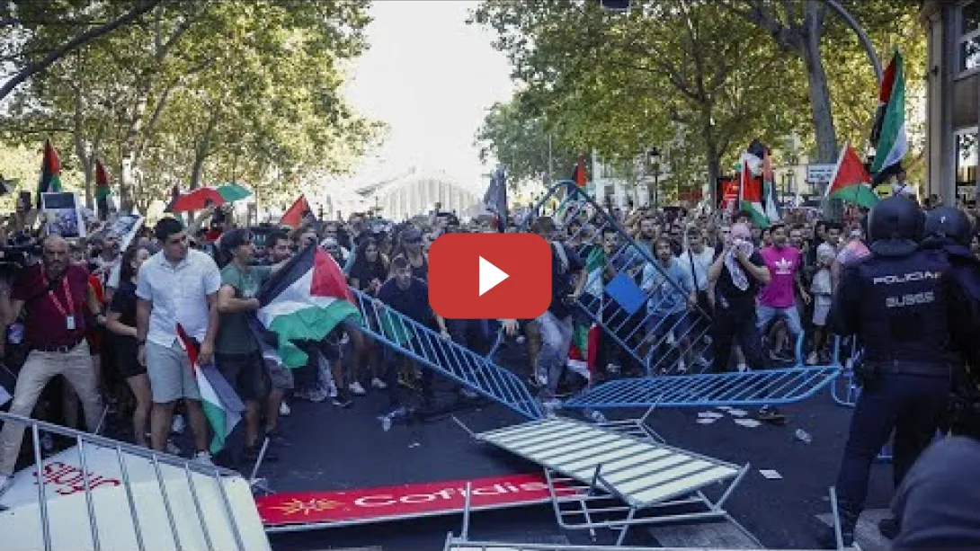 Embedded thumbnail for Las manifestaciones propalestinas cortan el recorrido de La Vuelta en el centro de Madrid