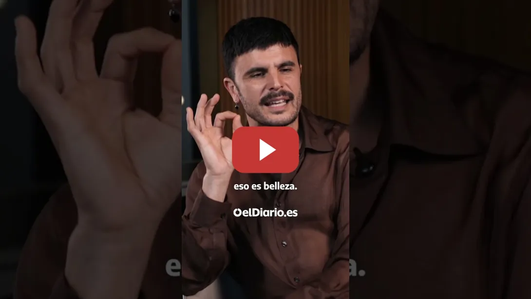 Embedded thumbnail for Rodrigo Cuevas: "Para mí la belleza es estar tranquilo, sentirme querido y querer a alguien"