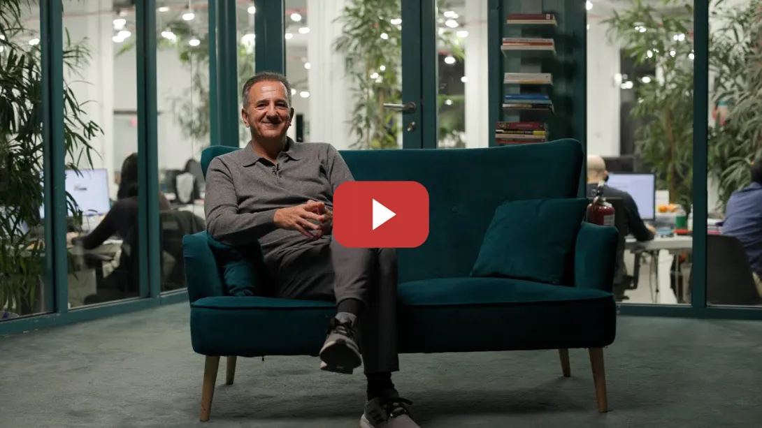 Embedded thumbnail for Cómo lo ve... José Miguel Contreras