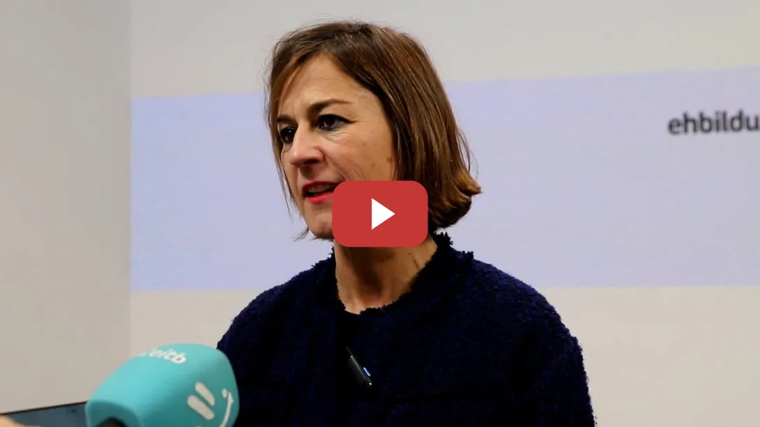 Embedded thumbnail for Nagore Alkorta: «Etxebizitzaren problematika sakonegia da marketingarekin jokatzeko»