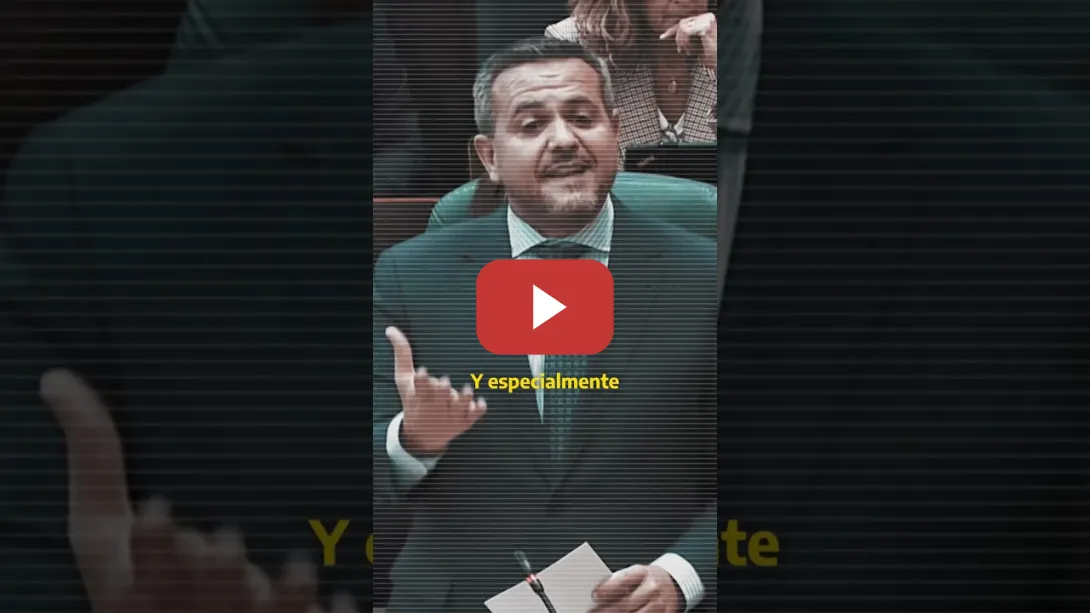 Embedded thumbnail for Un CONSEJERO de AYUSO a una diputada de MÁS MADRID: “No me pongas morritos que me descentro”
