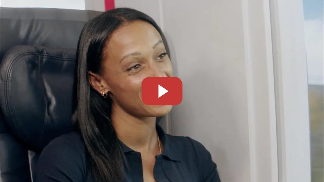 Embedded thumbnail for Mujeres viajeras: Ana Peleteiro - Un proyecto de renfe