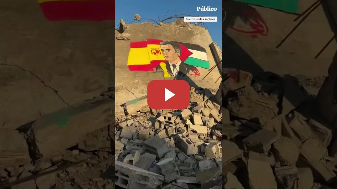 Embedded thumbnail for El mural que dos ARTISTAS GAZATÍES han dedicado a PEDRO SÁNCHEZ por el apoyo de España a PALESTINA