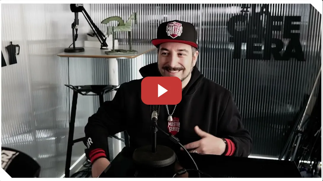 Embedded thumbnail for ASIER FERNANDEZ - URBAN ROOSTER El rap como refugio: la cultura que salva a miles de chavales