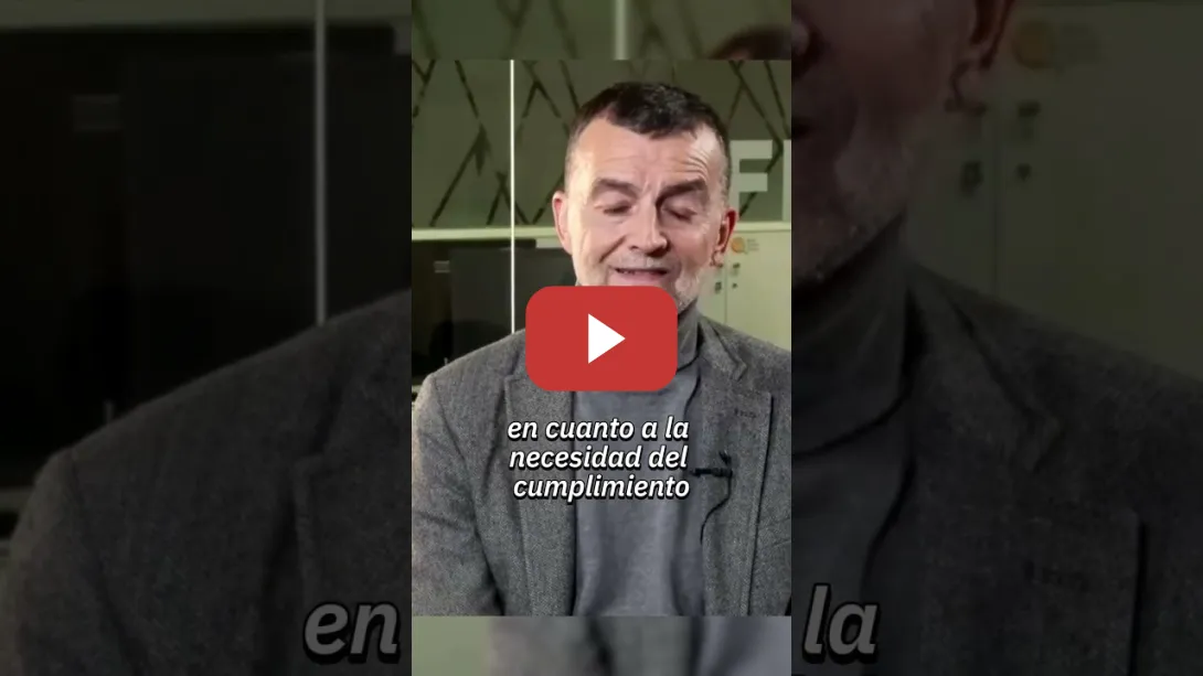 Embedded thumbnail for La memoria es hacer justicia con el pasado, y no puede servir para lavarle la cara a la monarquía.