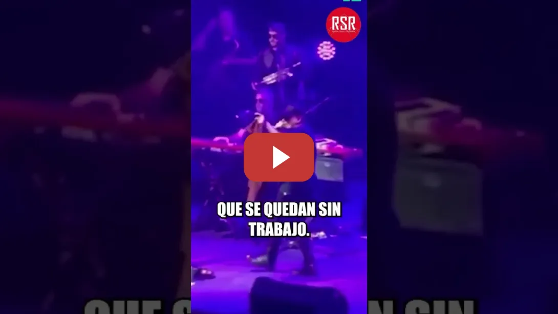 Embedded thumbnail for Andrés Calamaro se va de un concierto por un ataque de cuernos
