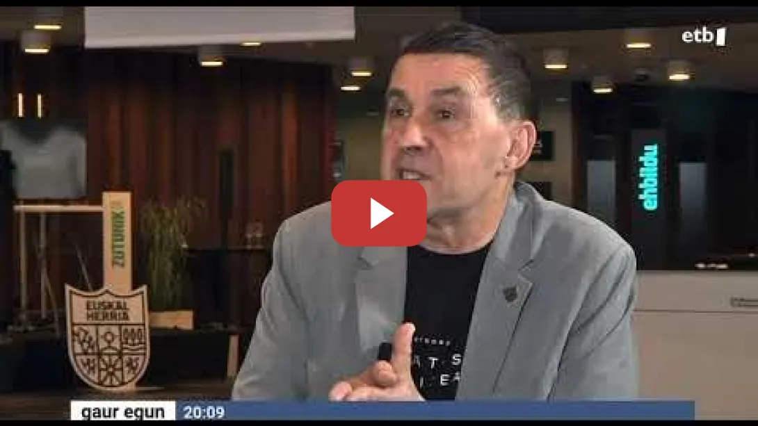 Embedded thumbnail for Elkarrizketa | ARNALDO OTEGI ETB-1en