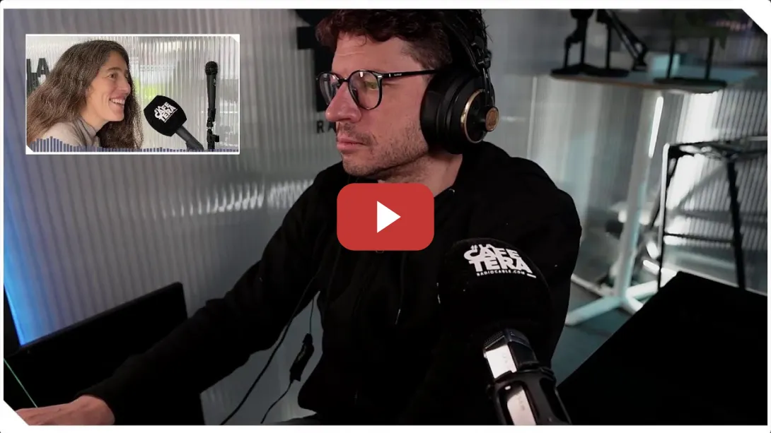 Embedded thumbnail for El día en que la izquierda española se rindió al boato del Papa Woke | Podcast La Cafetera