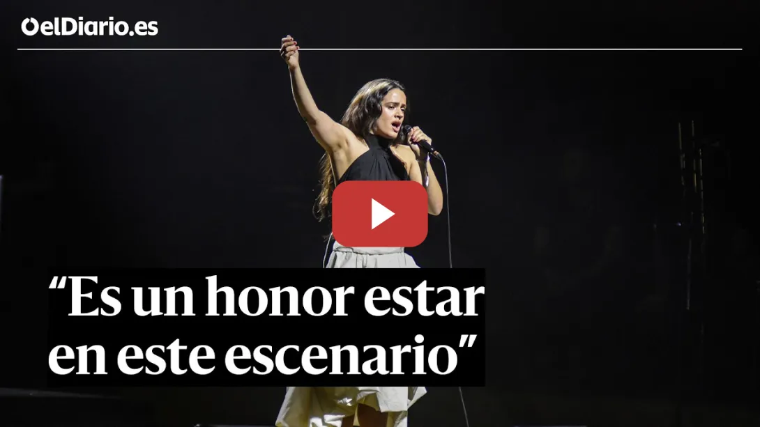 Embedded thumbnail for Rosalía aparece por sorpresa en el concierto por Palestina: “Es un honor estar en este escenario”