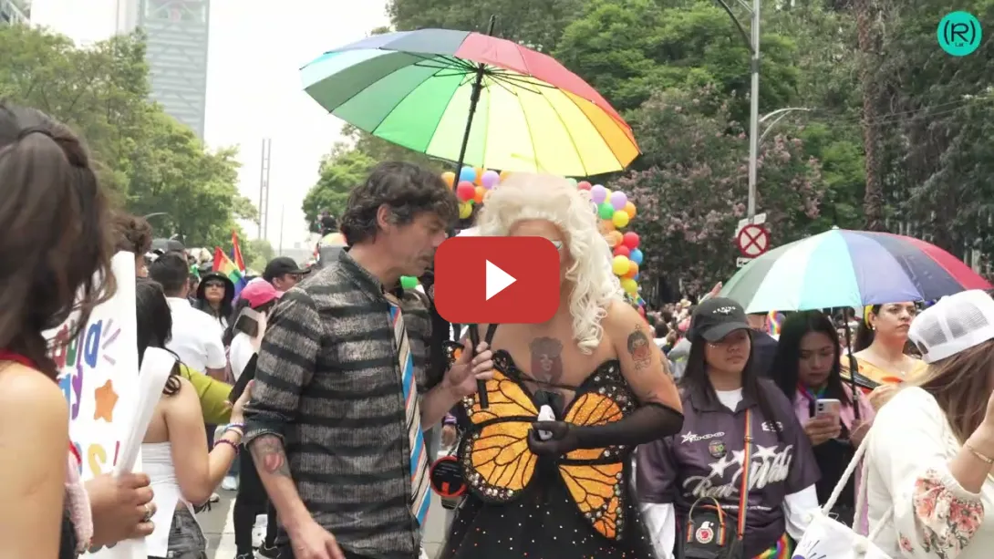 Embedded thumbnail for 🏳️‍🌈 FERNANDO LASALVIA RECORRE LA MARCHA DEL ORGULLO EN CDMX | ¡ASÍ SE VIVIÓ! 💅