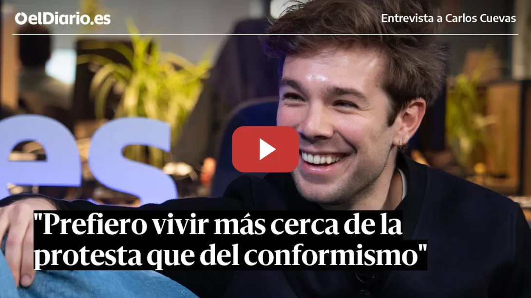 Embedded thumbnail for Entrevista a CARLOS CUEVAS: &quot;Prefiero vivir más cerca de la protesta que del conformismo&quot;