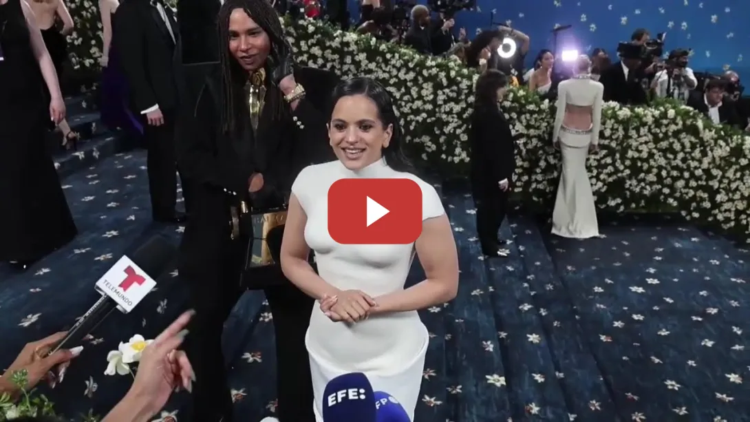 Embedded thumbnail for Rosalía, Georgina Rodríguez y Jon Kortajarena representan a España en la Met Gala 2025