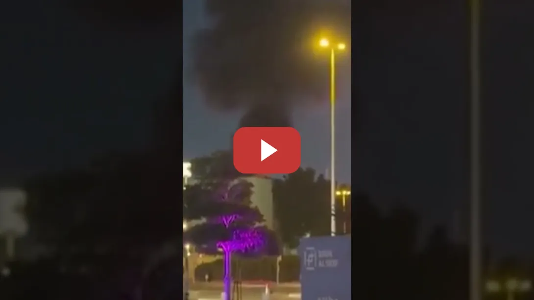 Embedded thumbnail for Un ataque con drones provoca un incendio en el consulado de EEUU en Dubai