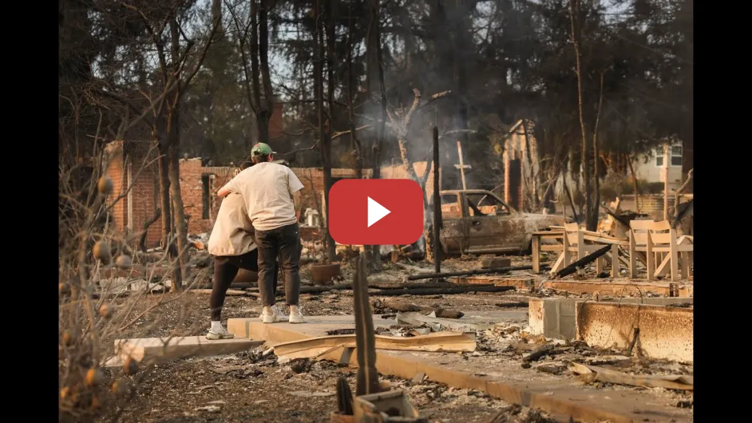 Embedded thumbnail for La ola de incendios de Los Ángeles arrasa Pacific Palisades