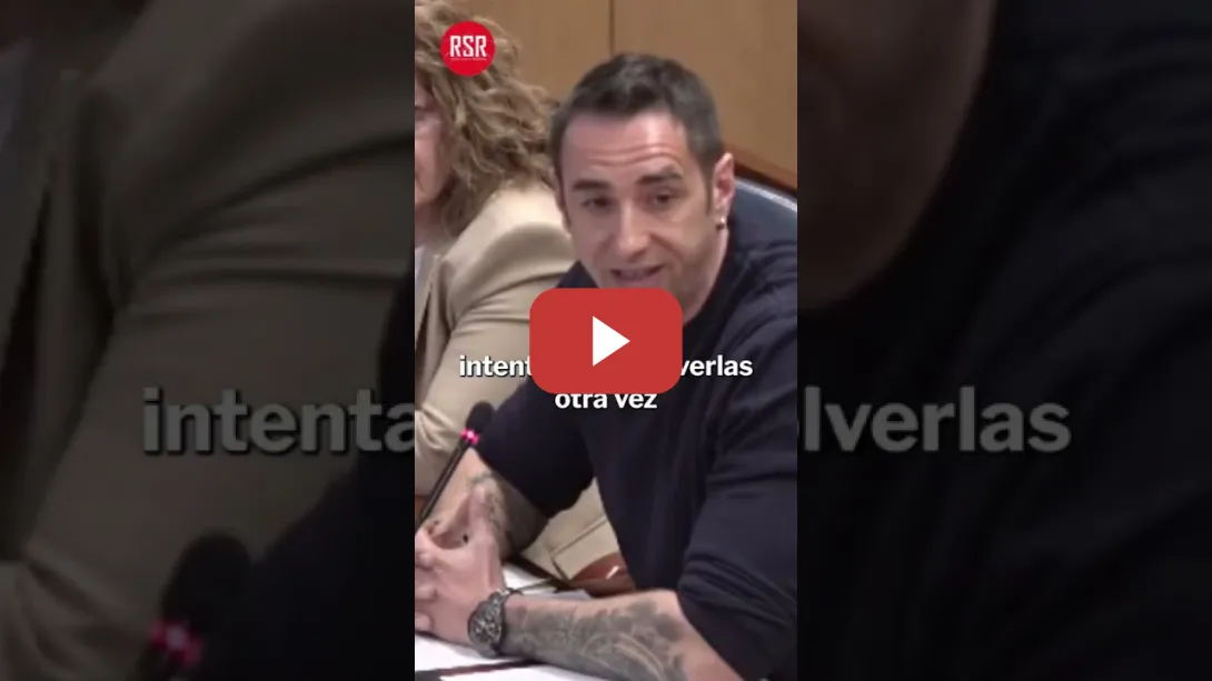 Embedded thumbnail for Piden respeto a un presidente de una asociación Tránsfoba
