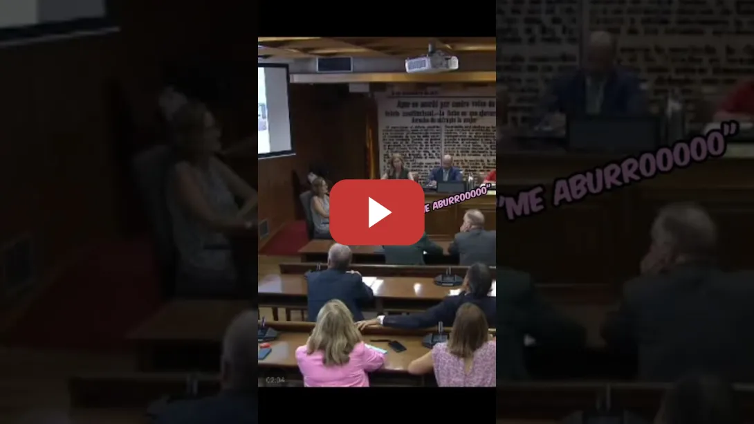Embedded thumbnail for Margarita Robles TROLEA AL PP con 50 minutos de la UME apagando incendios en comisión del Congreso