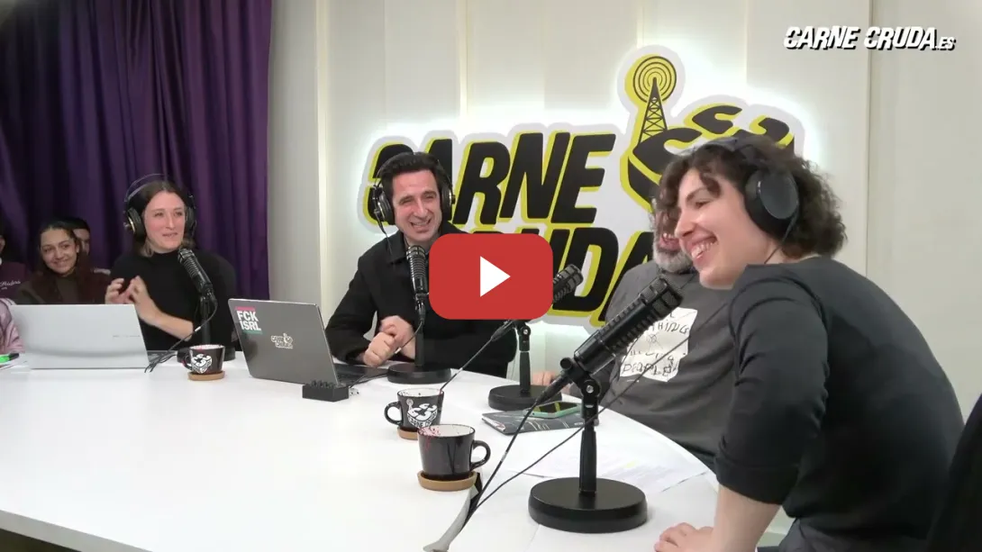 Embedded thumbnail for T12x75 - Antía Lousada, una periférica (COUSAS DE ANTÍA - CARNE CRUDA)