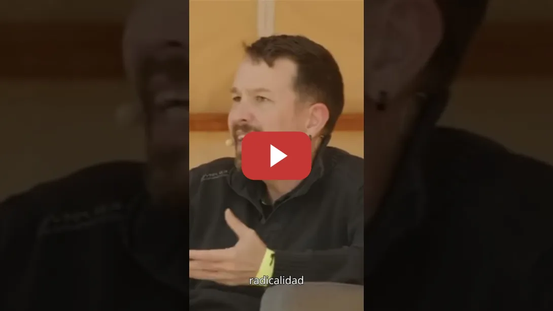 Embedded thumbnail for Pablo Iglesias reivindica el SOCIALISMO para frenar a los oligarcas que quieren vivir para siempre