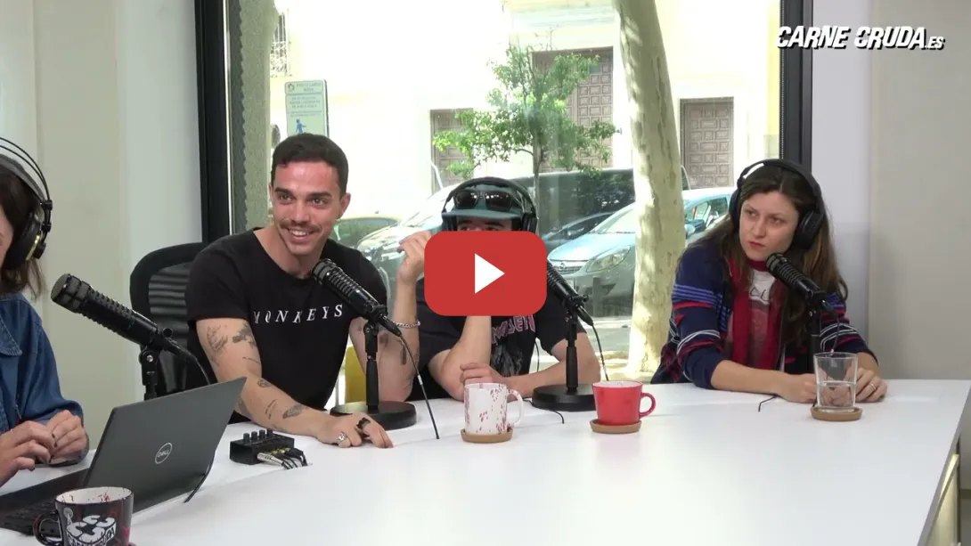 Embedded thumbnail for T12x114 - Niña Polaca: "Ni con dos curros te puedes ir a vivir solo" (CARNE CRUDA)