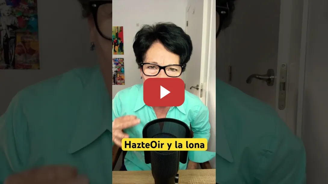Embedded thumbnail for HazteOir y la lona de Pedro Sánchez