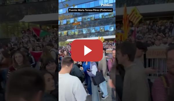 Embedded thumbnail for Gritos de "隆No pasar谩n!" contra el agitador ultra Vito Quiles a la Universidad de Valencia