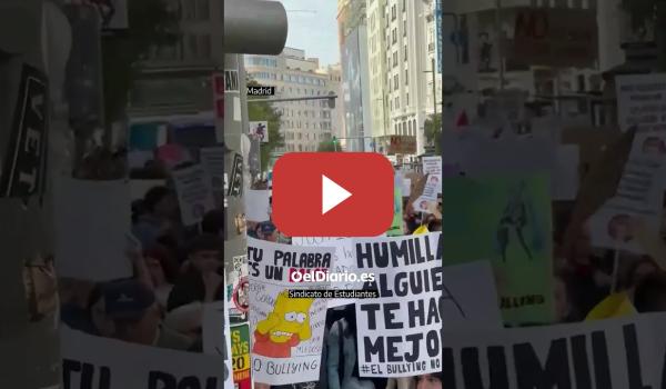 Embedded thumbnail for Miles de estudiantes marchan contra el acoso escolar en decenas de ciudades españolas