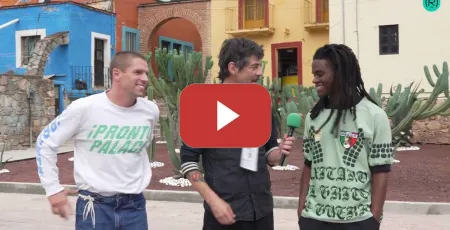 Embedded thumbnail for FER EN EL CERVANTINO: RACISMO, COMUNISMO Y OLOR A SOBACO | El reportaje de Fer Lasalvia
