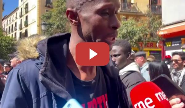 Embedded thumbnail for Concentración contra el racismo policial tras la detención del exdiputado de Podemos Serigne Mbaye