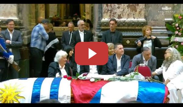 Embedded thumbnail for Arnaldo Otegi y Gorka Elejabarrieta participan en los actos de despedida de Pepe Mujica en Uruguay