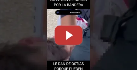 Embedded thumbnail for La policía da de palos a un aficionado en Elche
