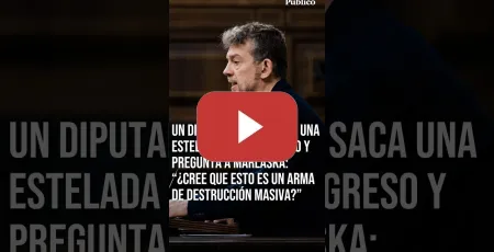 Embedded thumbnail for Un diputado de ERC saca una ESTELADA y se la enseña a MARLASKA en el Congreso