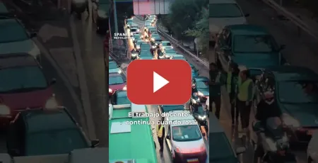 Embedded thumbnail for En Madrid, las profesoras y profesores han tenido que sacar los pupitres a la autovía para que algui