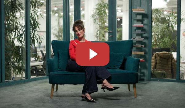 Embedded thumbnail for Cómo lo ve...  Elena Reinés