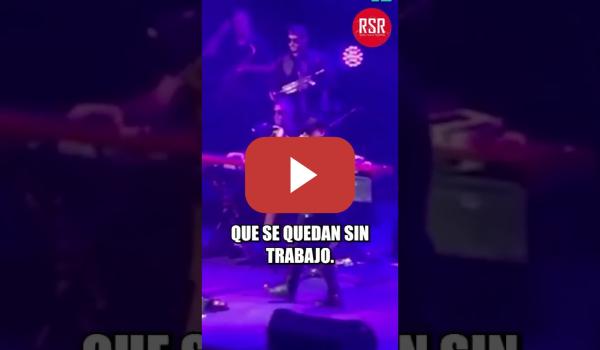 Embedded thumbnail for Andrés Calamaro se va de un concierto por un ataque de cuernos