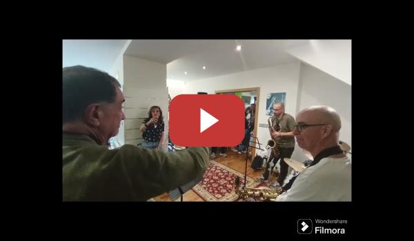 Embedded thumbnail for No sólo de Metal vive el hombre. Ayer de tarde tocó Jam Session de Jazz😍