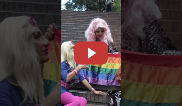 Embedded thumbnail for Menos fachosfera y más CHAROCRACIA con Antía Lousada (CARNE CRUDA)