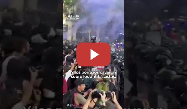 Embedded thumbnail for Barcelona volvió a dejar la imagen de siempre: ultras protegidos, antifascistas golpeados. Defender