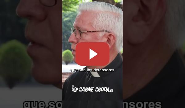 Embedded thumbnail for "Nayib Bukele es el primer dictador de la era digital", padre Chopin desde El Salvador |Carne Cruda