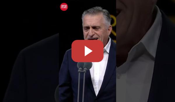 Embedded thumbnail for El Gran Wyoming se calienta en los Premios Ondas