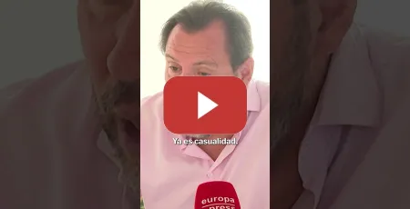 Embedded thumbnail for Óscar Puente carga contra Ayuso por la compra del ático de lujo