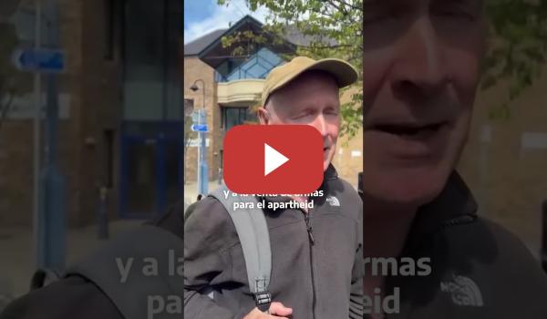 Embedded thumbnail for Acusado de terrorismo el cineasta Paul Laverty por llevar una camiseta en apoyo Palestina