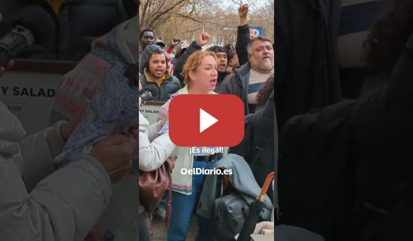 Embedded thumbnail for Migrantes sin papeles y colectivos sociales celebran la regularización frente al Congreso