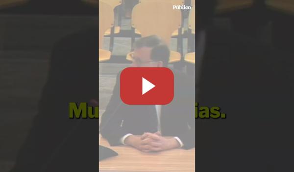 Embedded thumbnail for MARIANO RAJOY niega que LUIS BÁRCENAS le entregara en un sobre el remanente de la 'caja B'